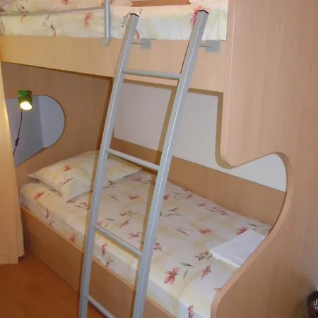 Apartment Sveta Nedilja 13753b Hvar Town